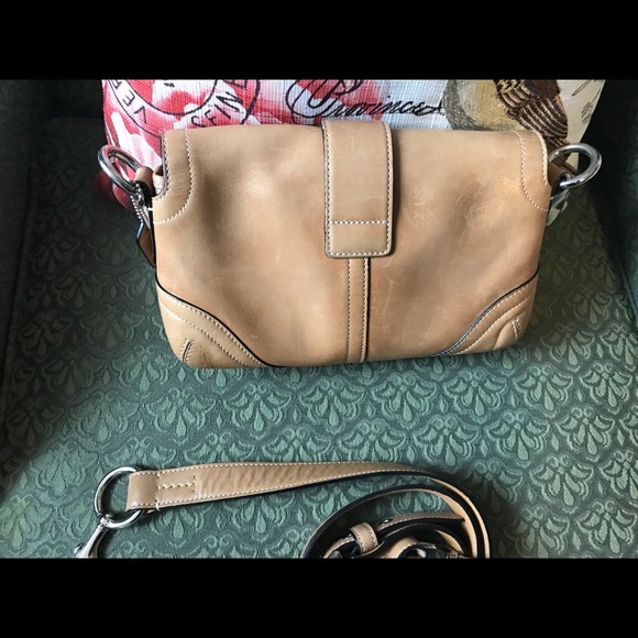 Coach crossbody - Picture 2 of 8
